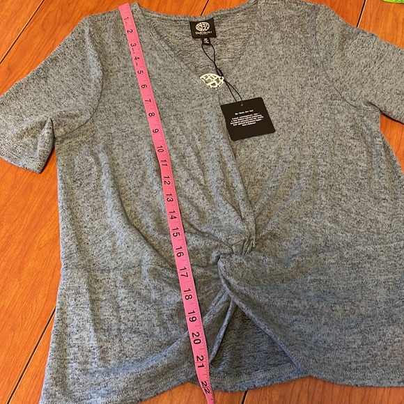 3/$18. 🌼NWT Bobeau knit top twist front size S petite - Picture 9 of 11